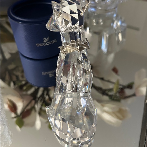 Swarovski Crystal Canine Figurine - Picture 6 of 7